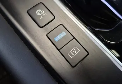 Photo 50 Nissan Qashqai  e-Power 190 ch