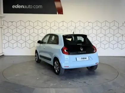Photo 23 Renault Twingo  III E-Tech
