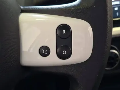 Photo 33 Renault Twingo  III E-Tech
