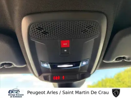 Photo 15 Peugeot 208  PureTech 100 S&S BVM6