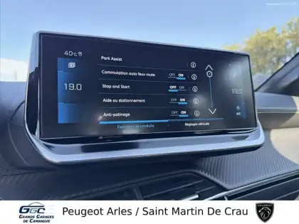 Photo 19 Peugeot 208  PureTech 100 S&S BVM6