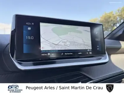 Photo 18 Peugeot 208  PureTech 100 S&S BVM6