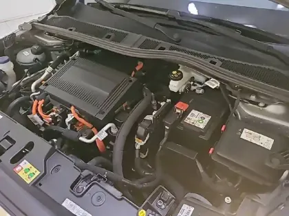 Photo 14 Peugeot 208  Electrique 50 kWh 136ch