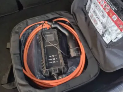 Photo 20 Peugeot 208  Electrique 50 kWh 136ch