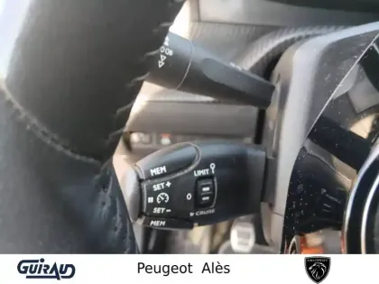 Photo 18 Peugeot 2008  BlueHDi 110 S&S BVM6