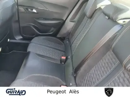 Photo 10 Peugeot 2008  BlueHDi 110 S&S BVM6
