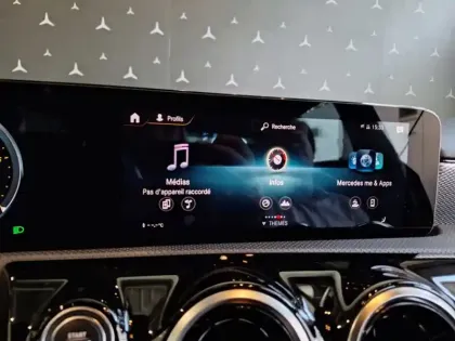Photo 16 Mercedes Classe A A 180 d