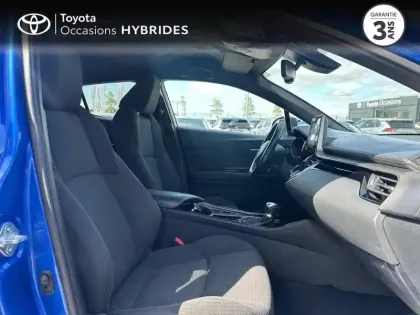 Photo 5 Toyota C-HR  122h Edition 2WD E-CVT RC18