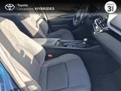 Photo 5 Toyota C-HR  1.8 Hybride 122ch Dynamic Ultimate E-CVT