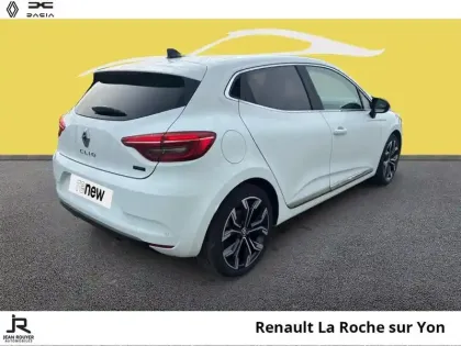 Photo 11 Renault Clio  1.6 E-Tech hybride 145ch Techno