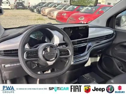Photo 7 Fiat 500  e 118ch 42kWh Icône GARANTIE 8 ANS CONSTRUCTEUR