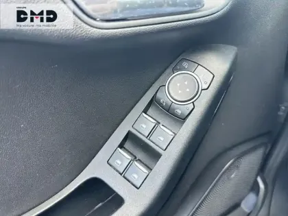 Photo 14 Ford Fiesta  1.0 EcoBoost 95ch Cool & Connect 5p