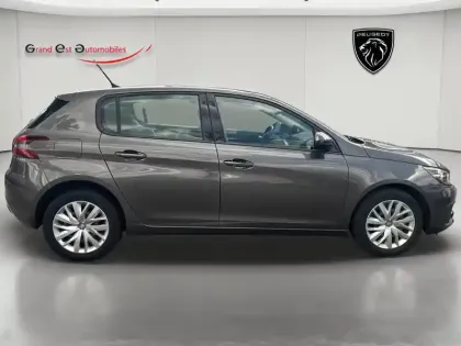 Photo 6 Peugeot 308  Affaire 1.5 BlueHDi 130ch S&S Premium Société  2 Places
