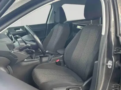 Photo 10 Peugeot 308  Affaire 1.5 BlueHDi 130ch S&S Premium Société  2 Places