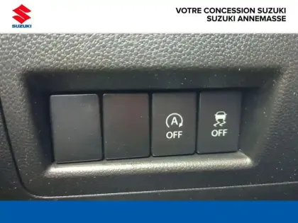 Photo 11 Suzuki Ignis  1.2 Dualjet Hybrid 83ch Privilège Allgrip