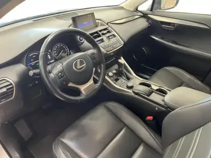 Photo 13 Lexus Nx  300h 2WD Pack Business