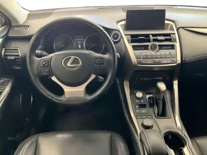 Photo 10 Lexus Nx  300h 2WD Pack Business