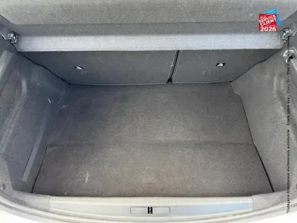 Photo 13 Peugeot 208  1.2 PureTech 100ch S/S Allure EAT8 CarPlay