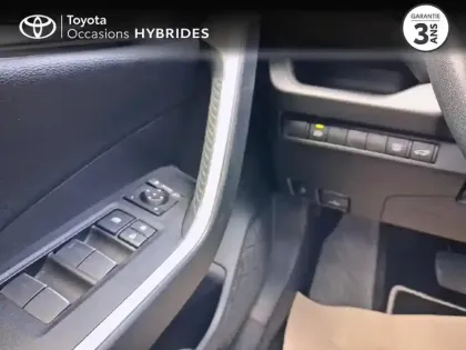 Photo 13 Toyota Rav4  2.5 Hybride 218ch Dynamic 2WD MY24