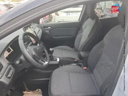 Photo 14 Renault Captur  1.2 TCe 115ch Techno - 25