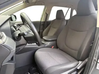 Photo 11 Toyota Rav4  Hybride 218ch Dynamic 2WD MY21
