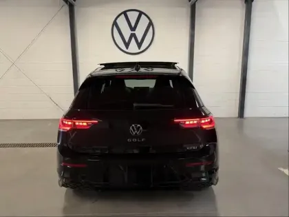 Photo 5 Volkswagen Golf  1.5 eTSI EVO2 150ch R-Line Edition DSG7