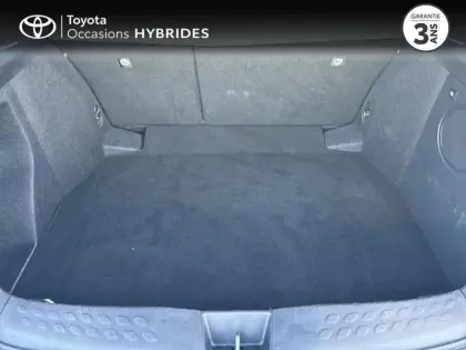 Photo 9 Toyota C-HR  122h Collection 2WD E-CVT RC18