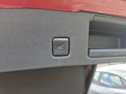 Photo 6 Ford Kuga  2.5 Duratec 190ch FHEV E85 Vignale BVA
