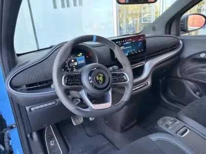 Photo 11 Abarth 500  e 155ch Scorpionissima