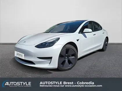 Photo Tesla Model 3 Standard