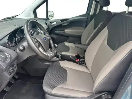 Photo 6 Ford Tourneo Courier  1.0E 100ch Titanium