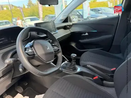 Photo 14 Peugeot 208  1.2 PureTech 100ch S&S Style