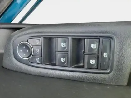 Photo 13 Renault Arkana  1.6 E-Tech hybride 145ch Evolution -22