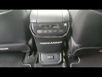 Photo 13 Toyota Highlander  2.5 Hybrid 248ch Design Business AWD-I MY22