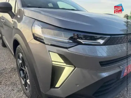 Photo 12 Renault Captur  1.2 TCe 115ch Techno - 26