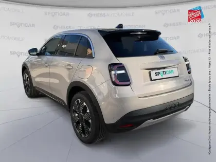 Photo 22 Fiat 600  1.2 Hybrid Turbo 110ch La Prima eDCT6