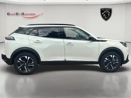 Photo 7 Peugeot 2008  e- 136ch Allure