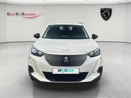 Photo 9 Peugeot 2008  e- 136ch Allure