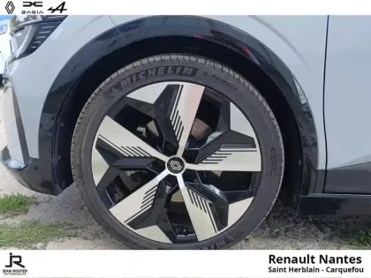 Photo 8 Renault Megane  E-Tech Electric EV60 220ch Techno super charge