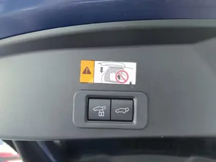 Photo 8 Toyota Bz4x  Touring 224ch 11kW Grande Autonomie Design MY26