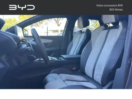 Photo 6 Peugeot 3008  HYBRID 225ch GT Line e-EAT8 10cv