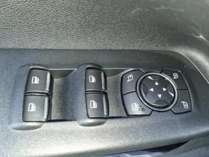 Photo 13 Ford Ecosport  1.0 EcoBoost 125ch ST-Line Euro6.2