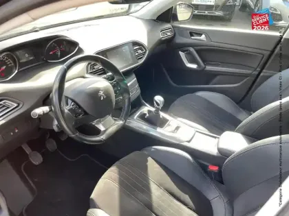 Photo 15 Peugeot 308  SW 2.0 BlueHDi 150ch Allure S&S