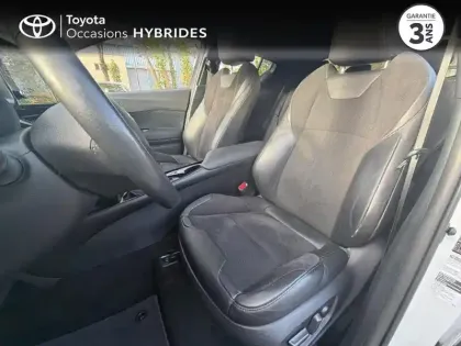 Photo 10 Toyota C-HR  1.8 Hybride 122ch Collection E-CVT