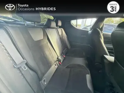 Photo 6 Toyota C-HR  1.8 Hybride 122ch Collection E-CVT