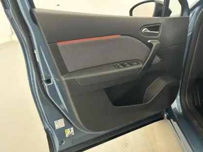 Photo 10 Renault Symbioz E-Tech full hybrid 145 Techno 5p