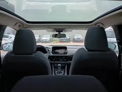Photo 18 Nissan Qashqai Mild Hybrid 140 ch N-Style 5p