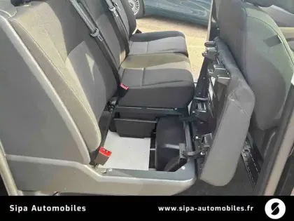 Photo 27 Fiat Scudo  FOURGON 2.0 MULTIJET 180 BVA CABINE APPROFONDIE 