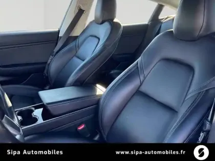 Photo 11 Tesla Model 3  Long-Range RWD