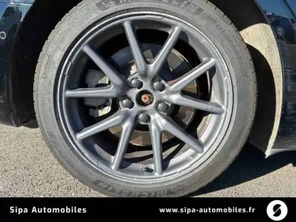 Photo 23 Tesla Model 3  Long-Range RWD